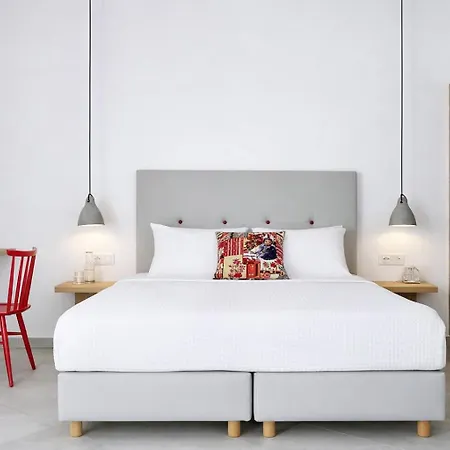 Hotiday Santorini 4* Oia (Santorini)