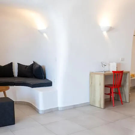Hotiday Santorini Hotel