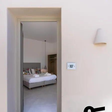 Hotel Hotiday Santorini Ia
