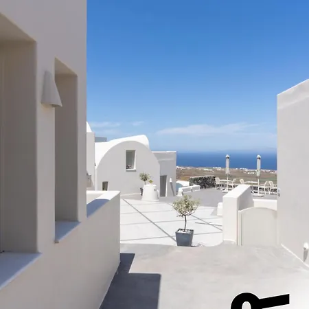 Hotiday Santorini 4*