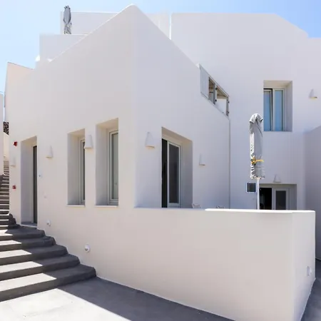 Hotiday Santorini 4* Ia
