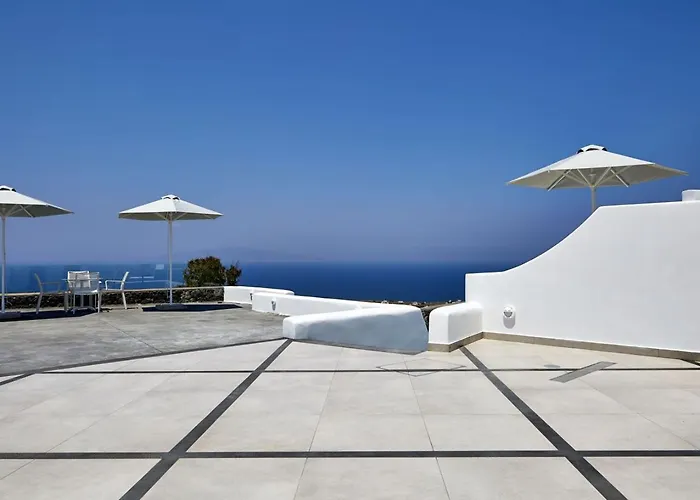 Hotiday Santorini מלון אויה